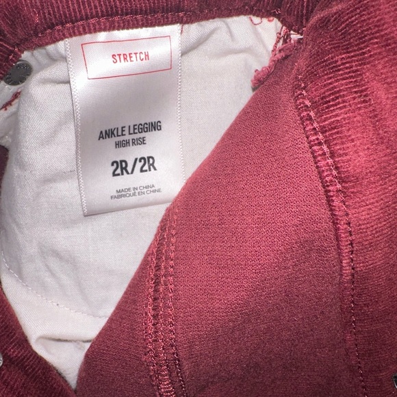 Express | High Rise Maroon Velvet Jeggings | Size 2 - Picture 5 of 5